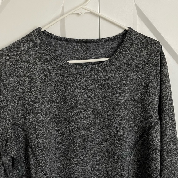 Active Long Sleeve T-Shirt. 100% Polyester. - Picture 4 of 5